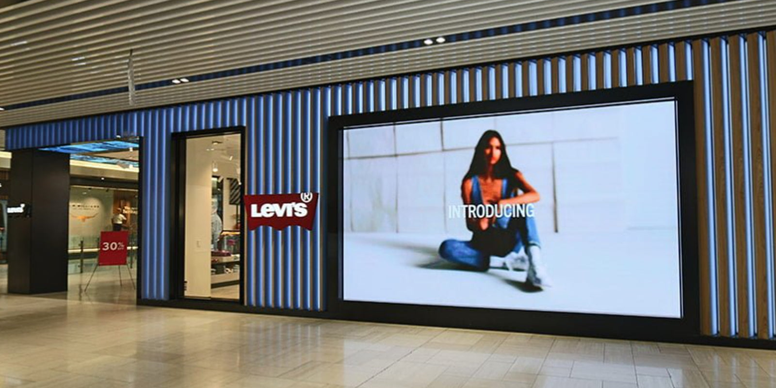 Levis